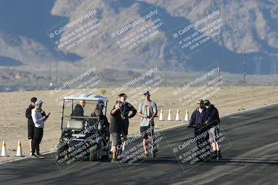 media/Oct-30-2025-Racers Edge (Thu) [[dabbdaf680]]/1-Around the Pits- Track Walk/